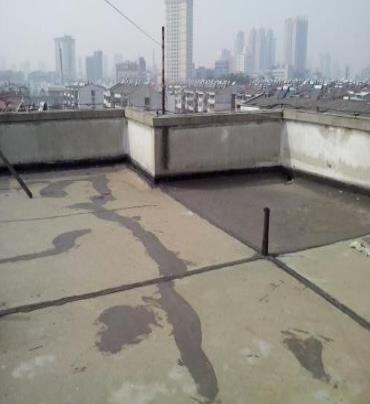 和平漏水维修 楼顶漏水是什么原因，楼顶漏水维修方法是什么?