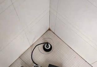 和平卫生间漏水维修之 loft 夹层储藏室毗邻暗管渗水哪家好，推荐诚匠小爱修缮